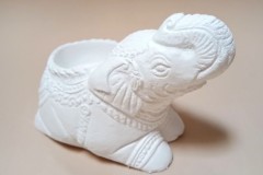 a05 9x12x7 cm. $786